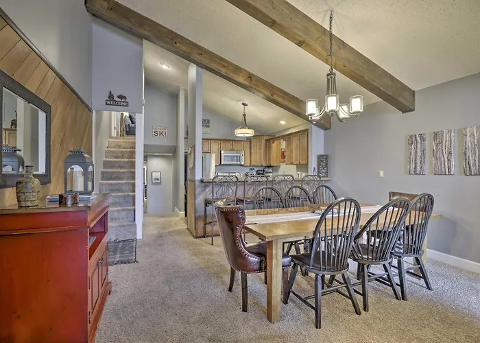 Upscale Avon Condo W/ Balcony & Mountain View!