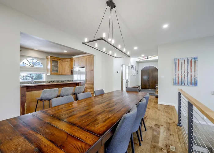 Townhome ~ 4 Mi To Beaver Creek & 8 Mi To Vail!